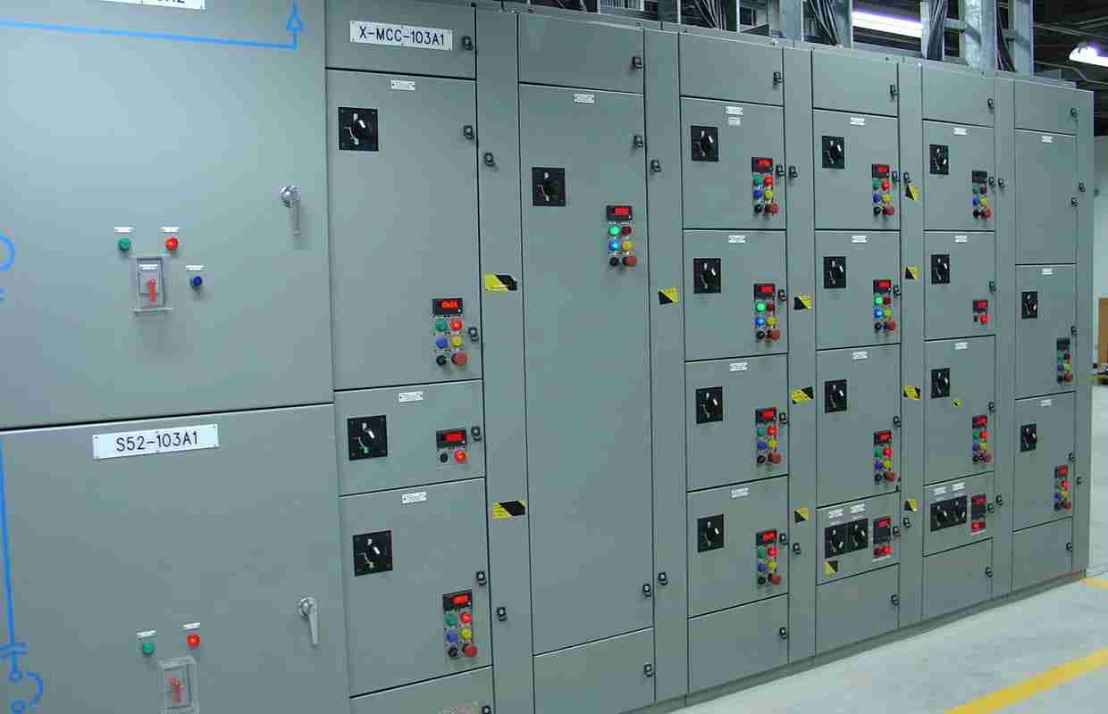 Motor Control Center Panel in Vapi